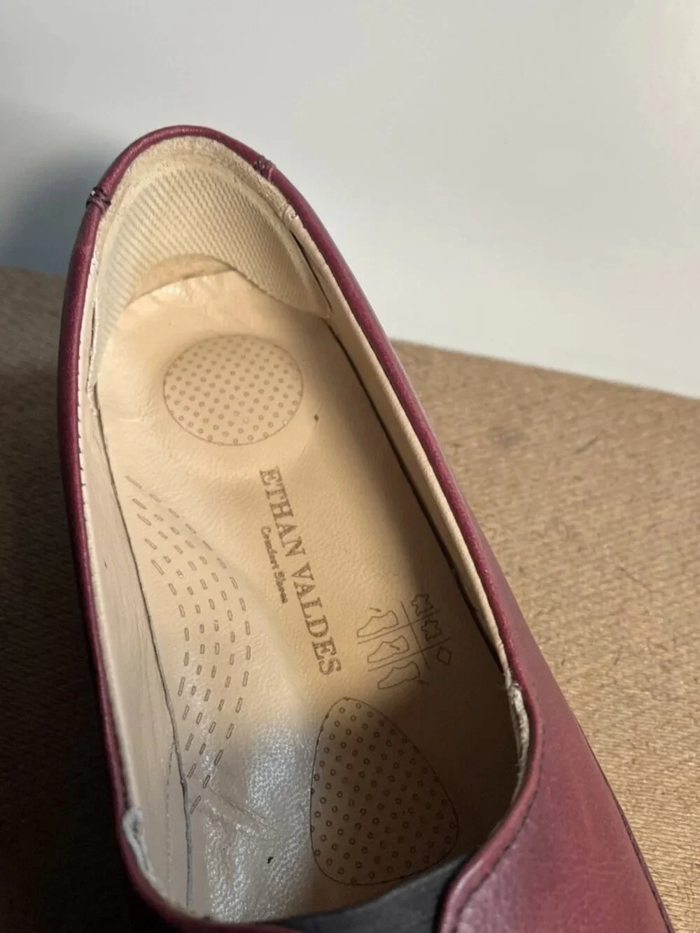 Ethan Valdes Burgundy Leather Loafers Slip On Size EU 6: US 8.5